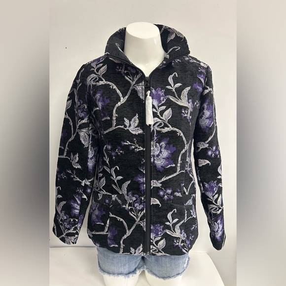NWOT SUSAN GRAVER TAPESTRY FLORAL JACKET ZIPPER AND TWO POCKETS - Picture 3 of 11